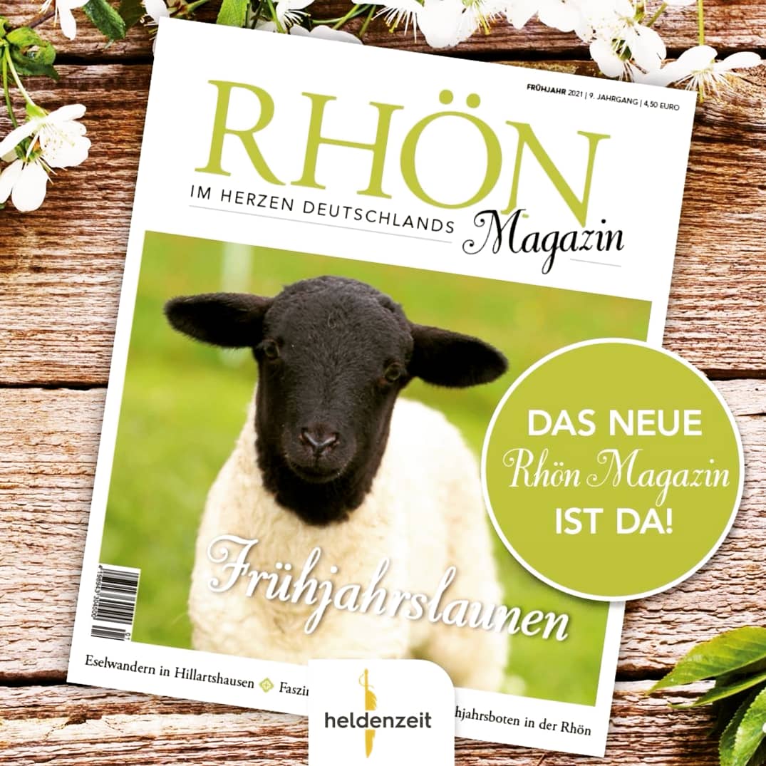 Titelbild mit Rhönschaf des Tourismus-Magazins Frühjahr 2021